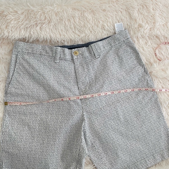Tommy Hilfiger Gray Patterned Men Shorts size 34 - Picture 13 of 13